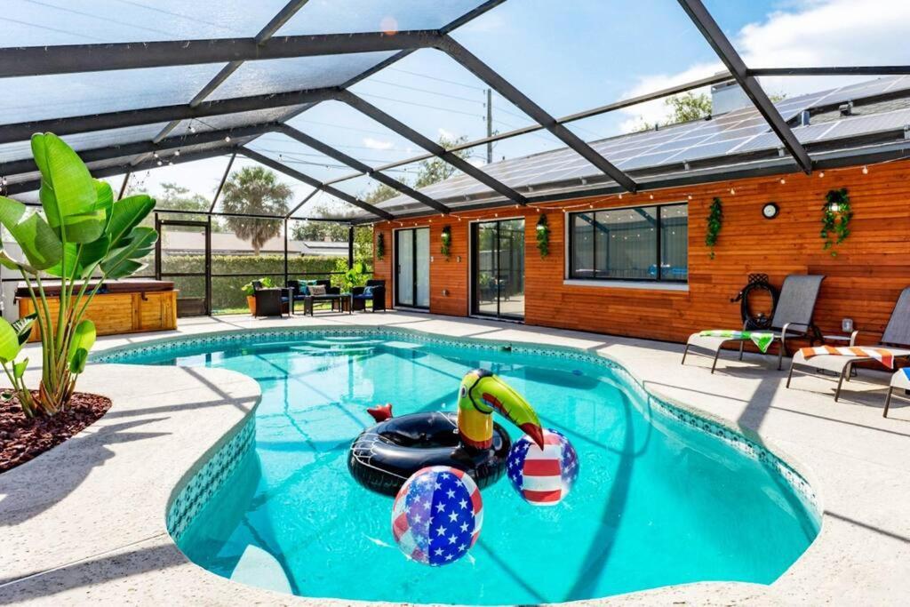 The Pelican/Pool/Hottub/Gameroom Брандон Экстерьер фото